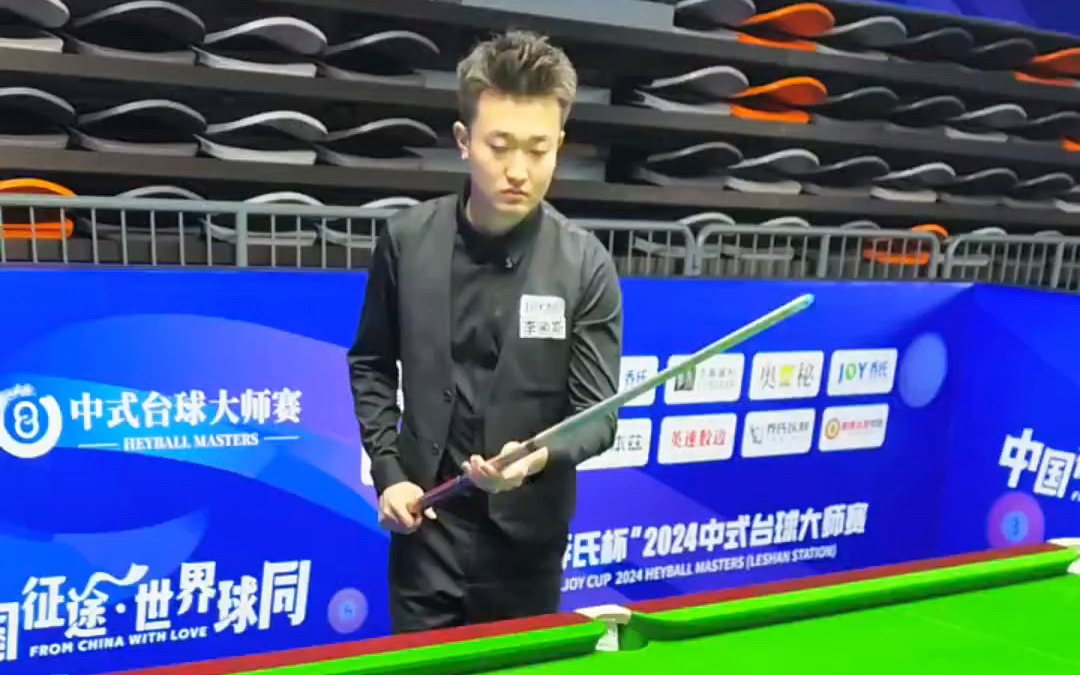 年轻球员在 年轻球员在