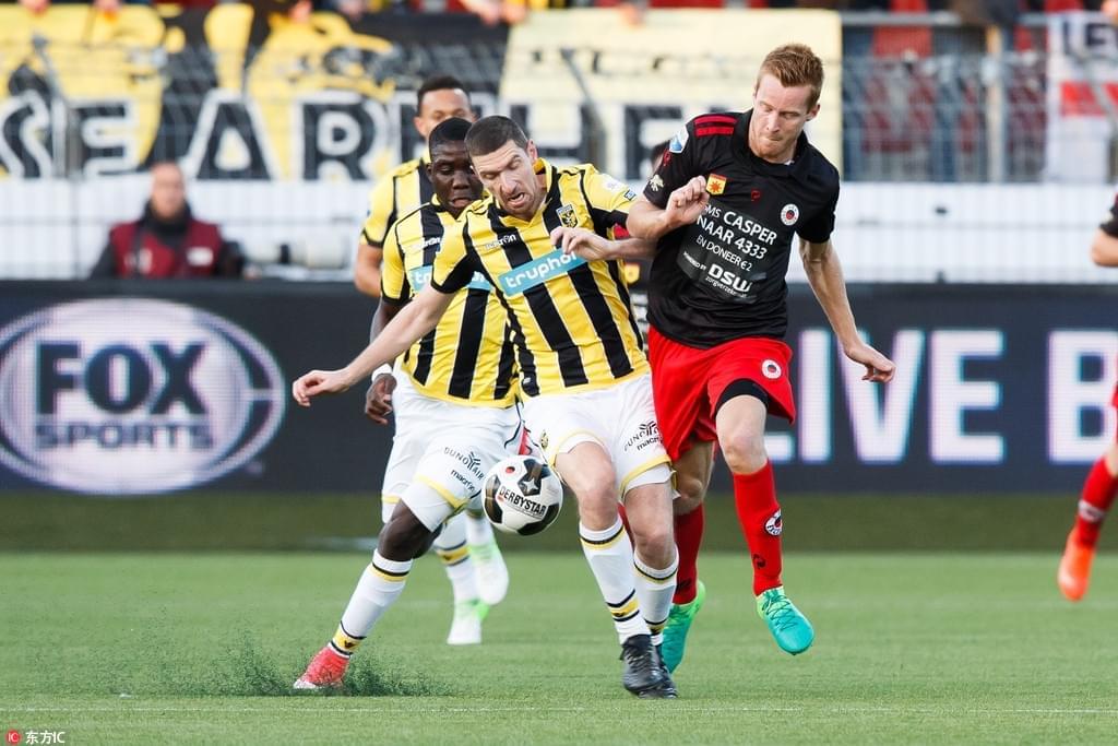 雄鹿也曾因 雄鹿也曾因