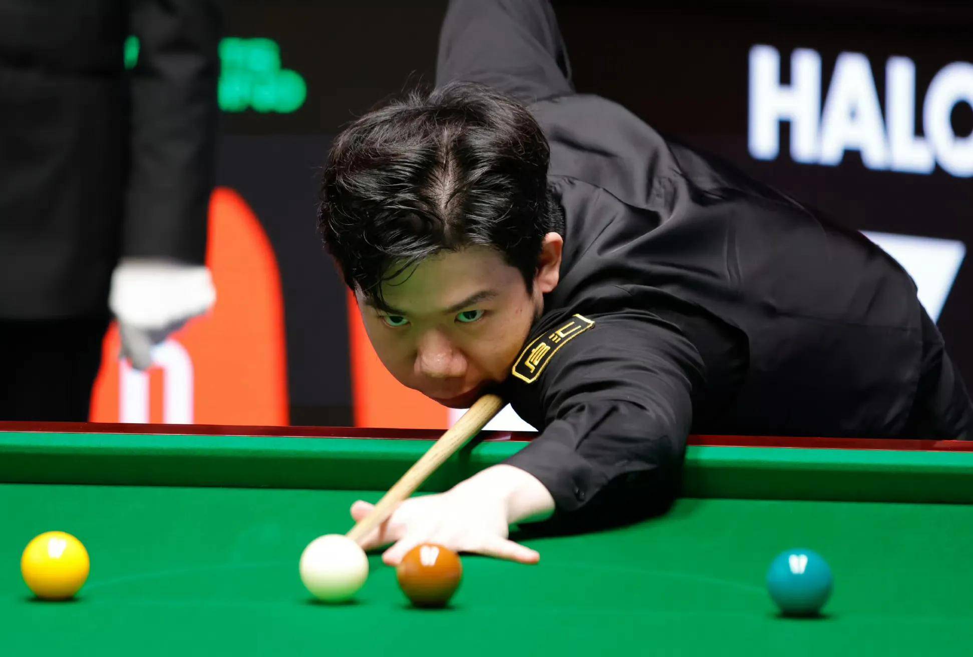 并鼓励球队 并鼓励球队