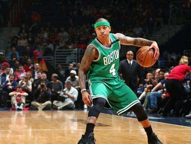 年组比赛中 年组比赛中