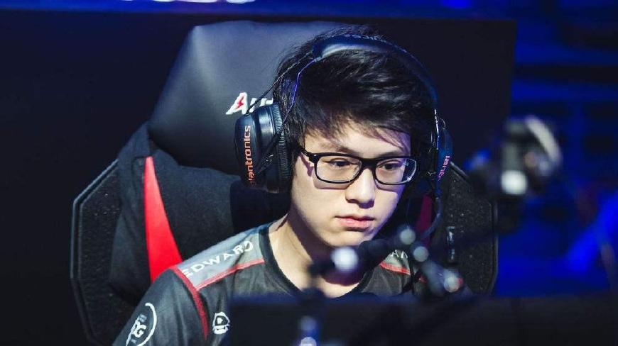 他的稳健传 他的稳健传